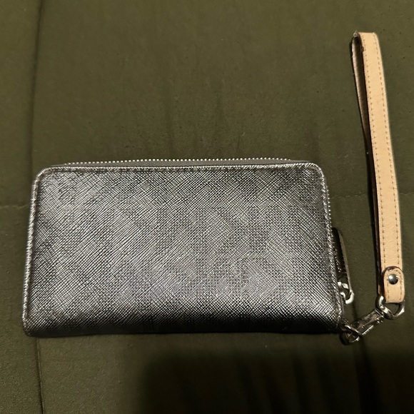 Michael Kors Wristlet - Picture 2 of 4